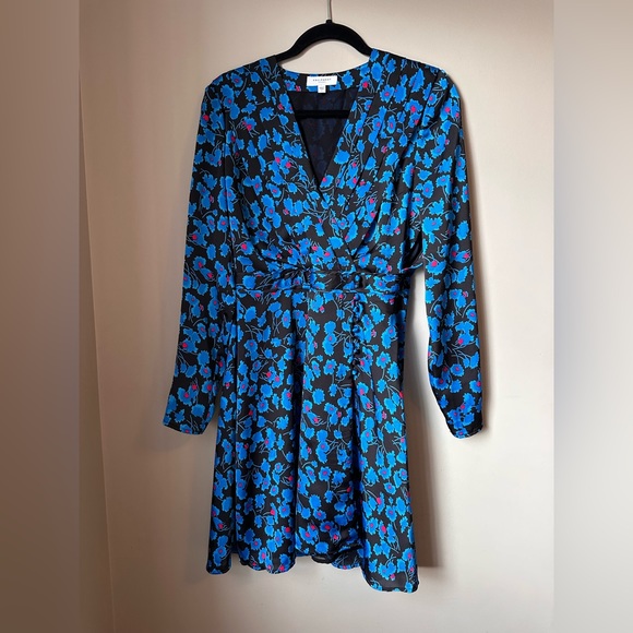 Equipment Femme Dress. - Picture 1 of 5